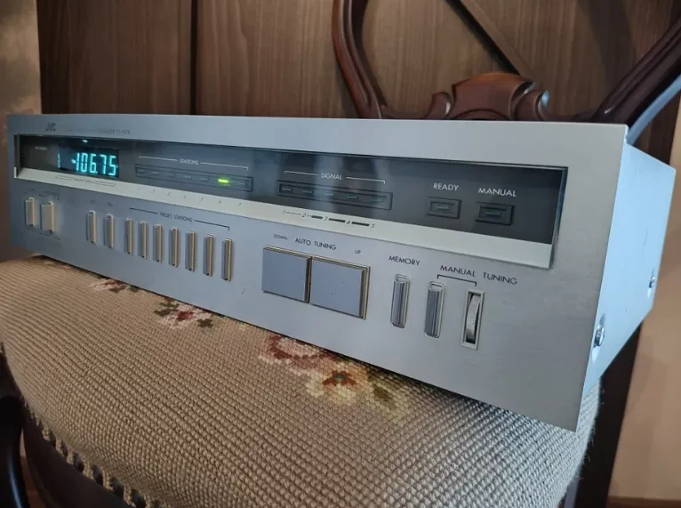 Тюнер, радио JVC - миниатюра 4