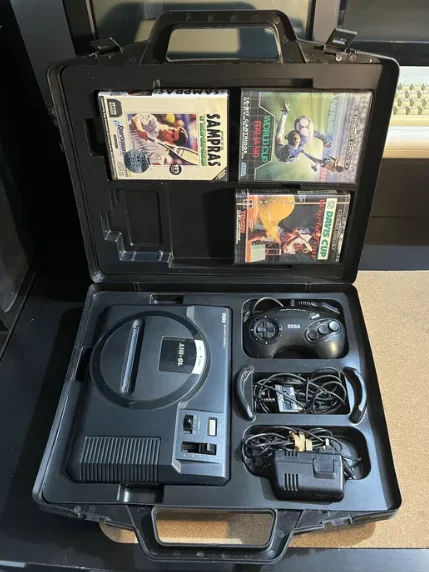Приставка Sega Mega Drive 16 Bit, комплект - изображение 1