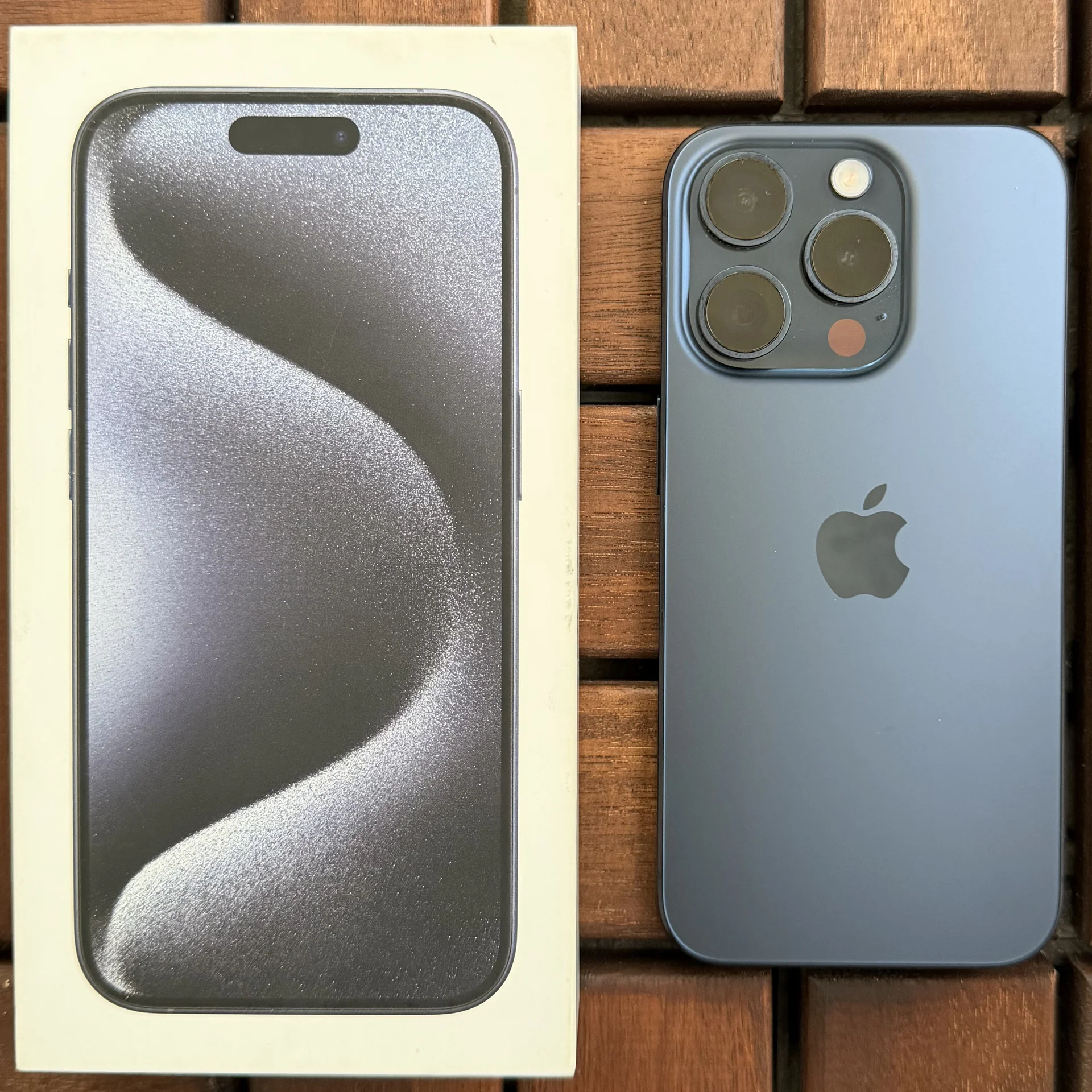 IPhone 15 Pro 128 sim+esim - изображение 1