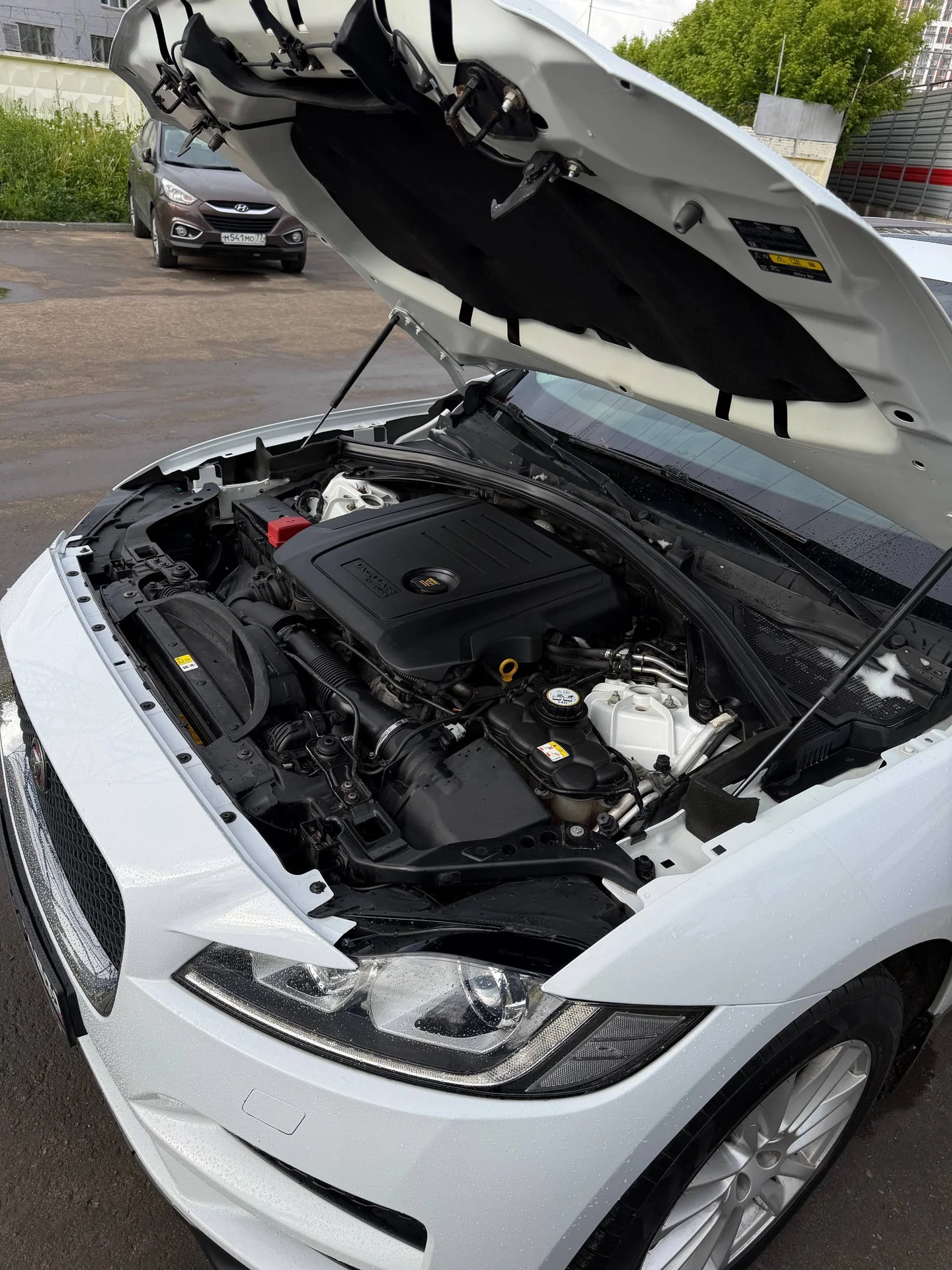 Jaguar F-Pace - миниатюра 8