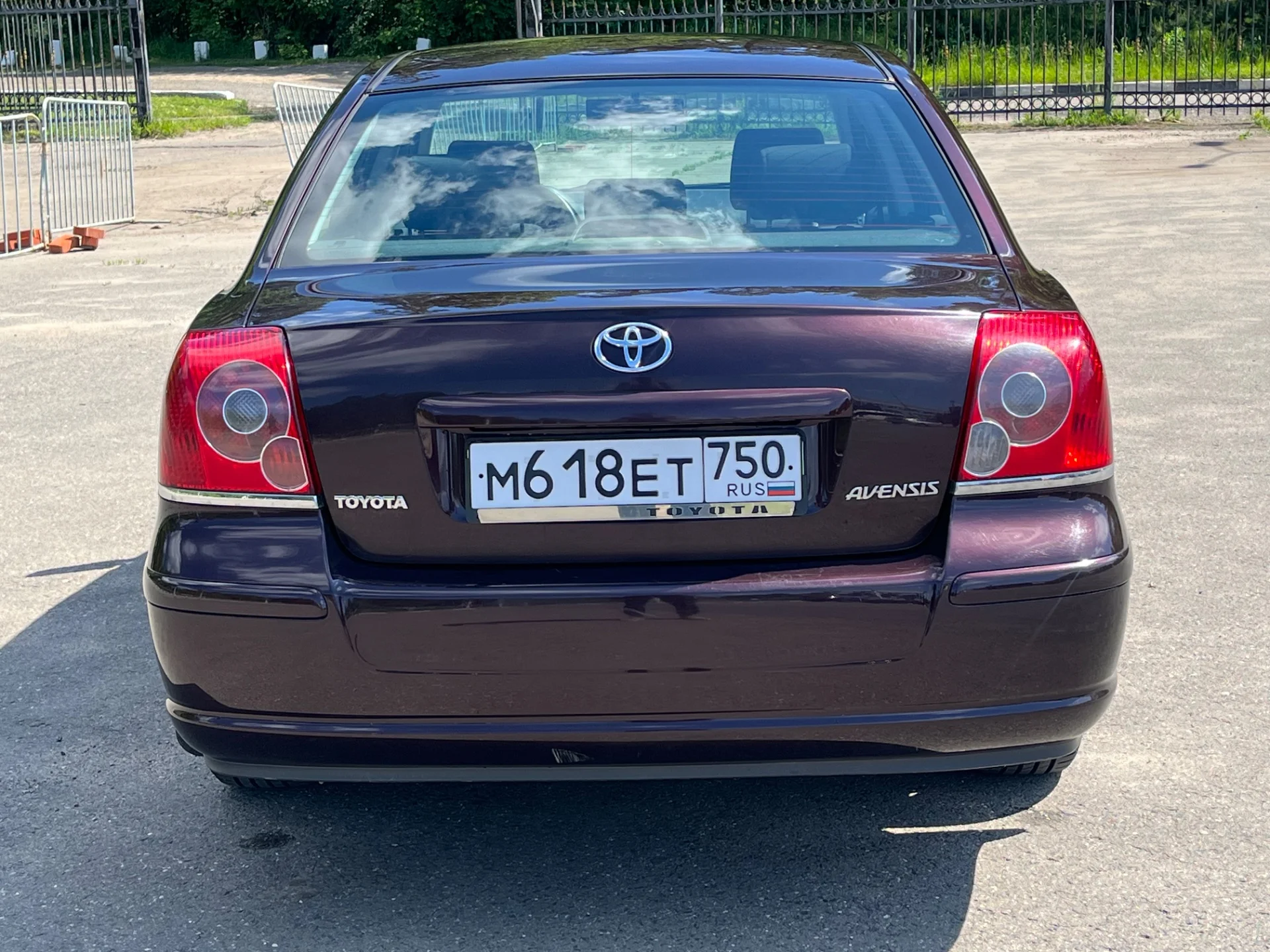 Toyota Avensis - миниатюра 5