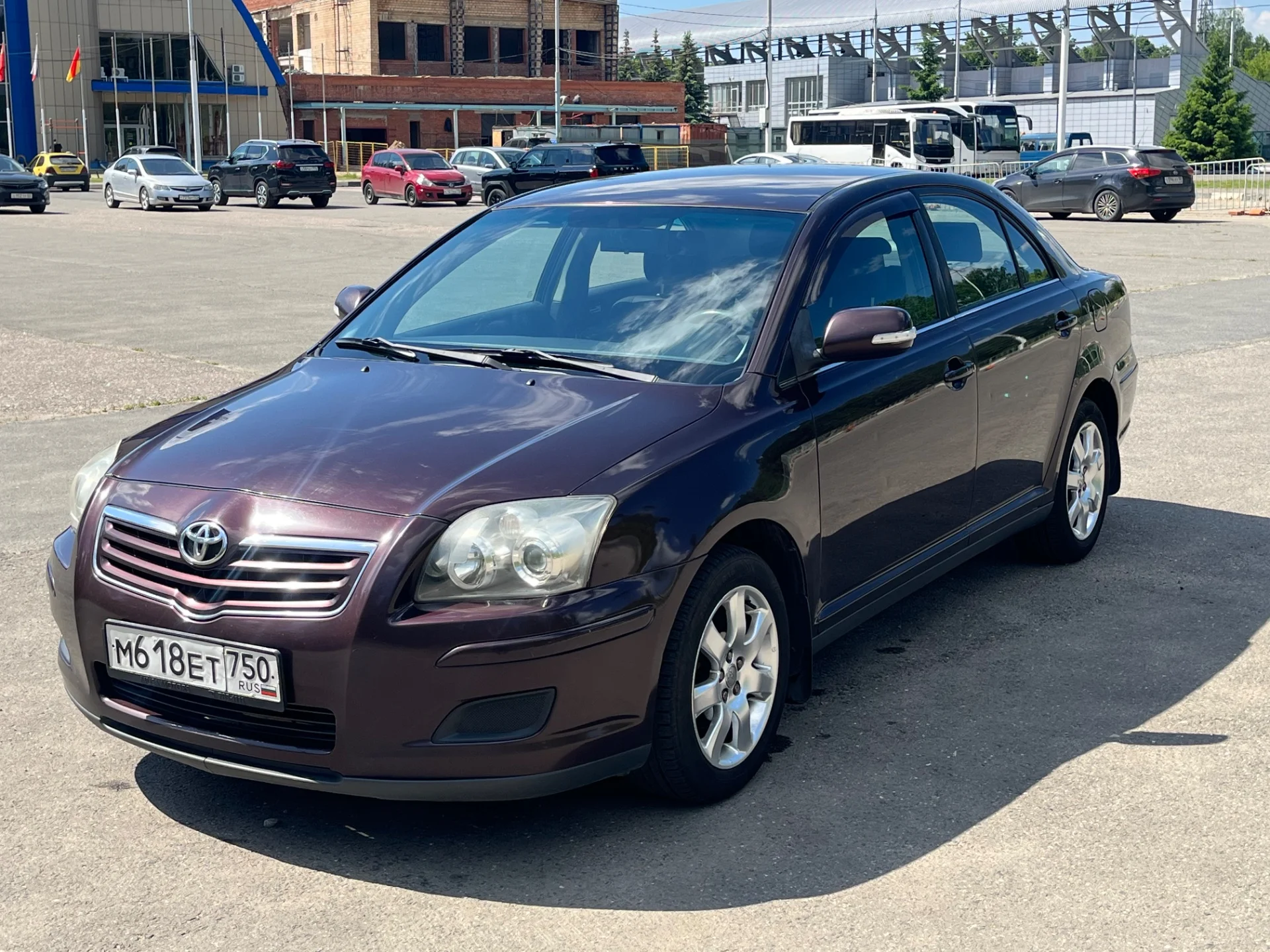 Toyota Avensis - миниатюра 8