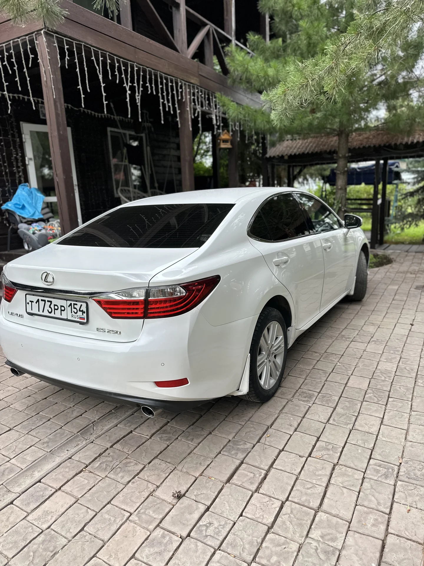Аренда Прокат авто Lexus ES250 - миниатюра 2