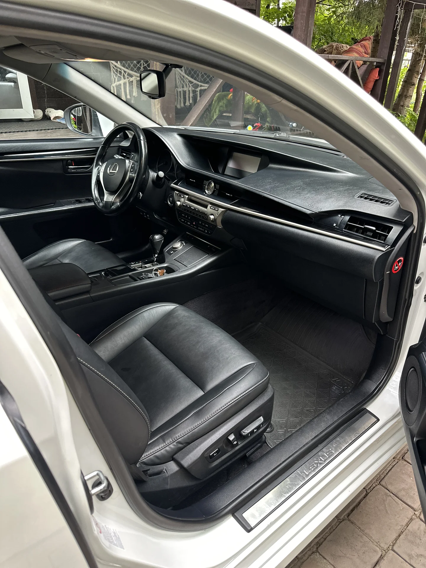 Аренда Прокат авто Lexus ES250 - миниатюра 5