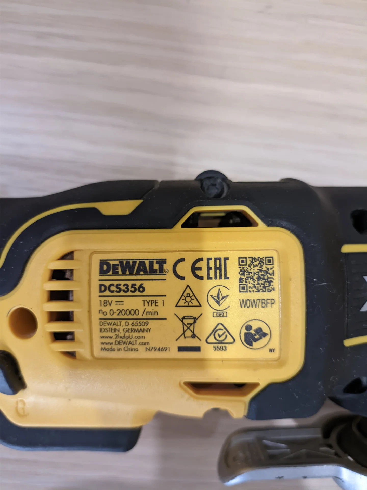 мультитул реноватор DeWalt dcs356 - миниатюра 2
