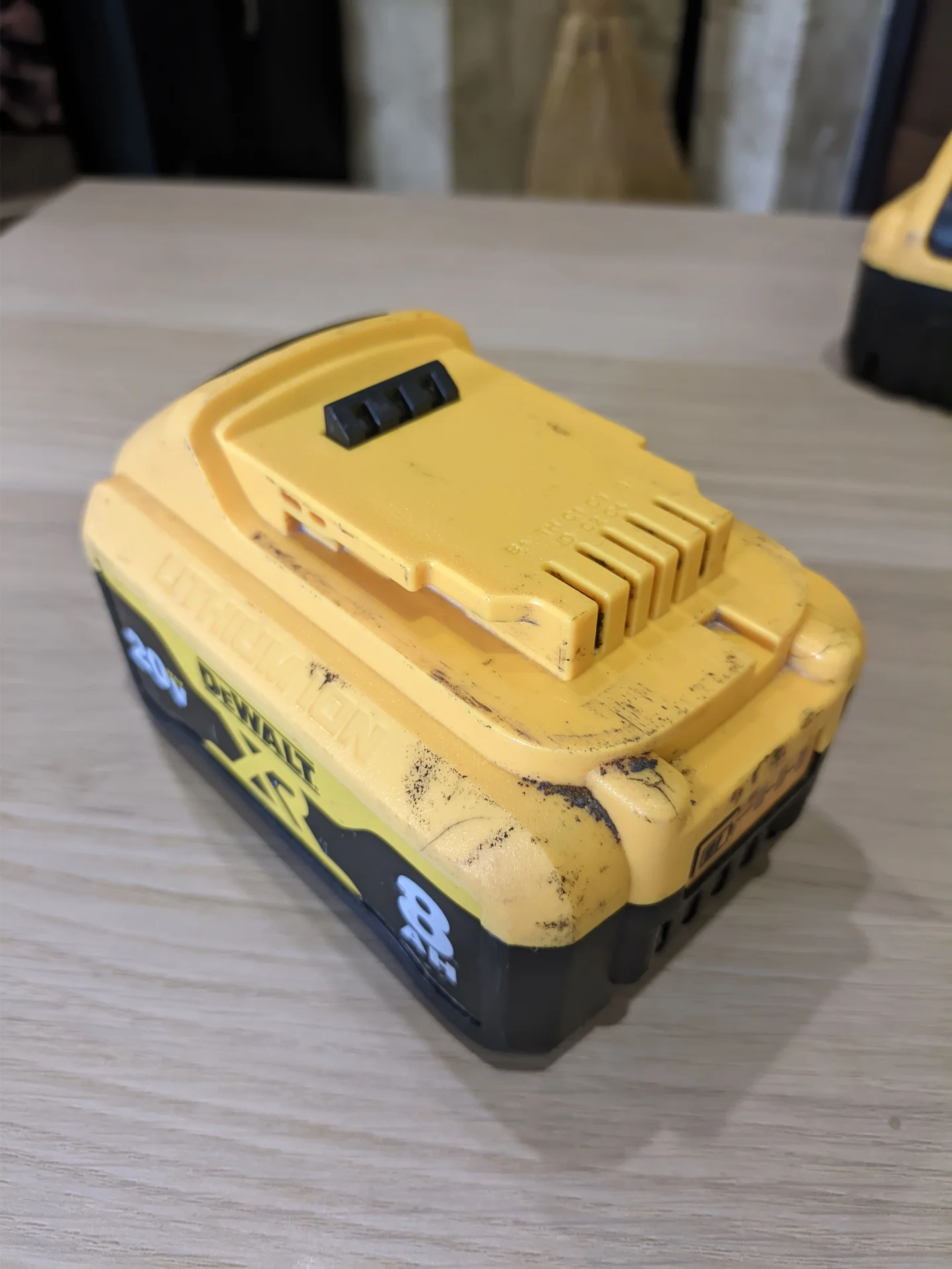АКБ 8ah DeWalt (аналог) - миниатюра 6