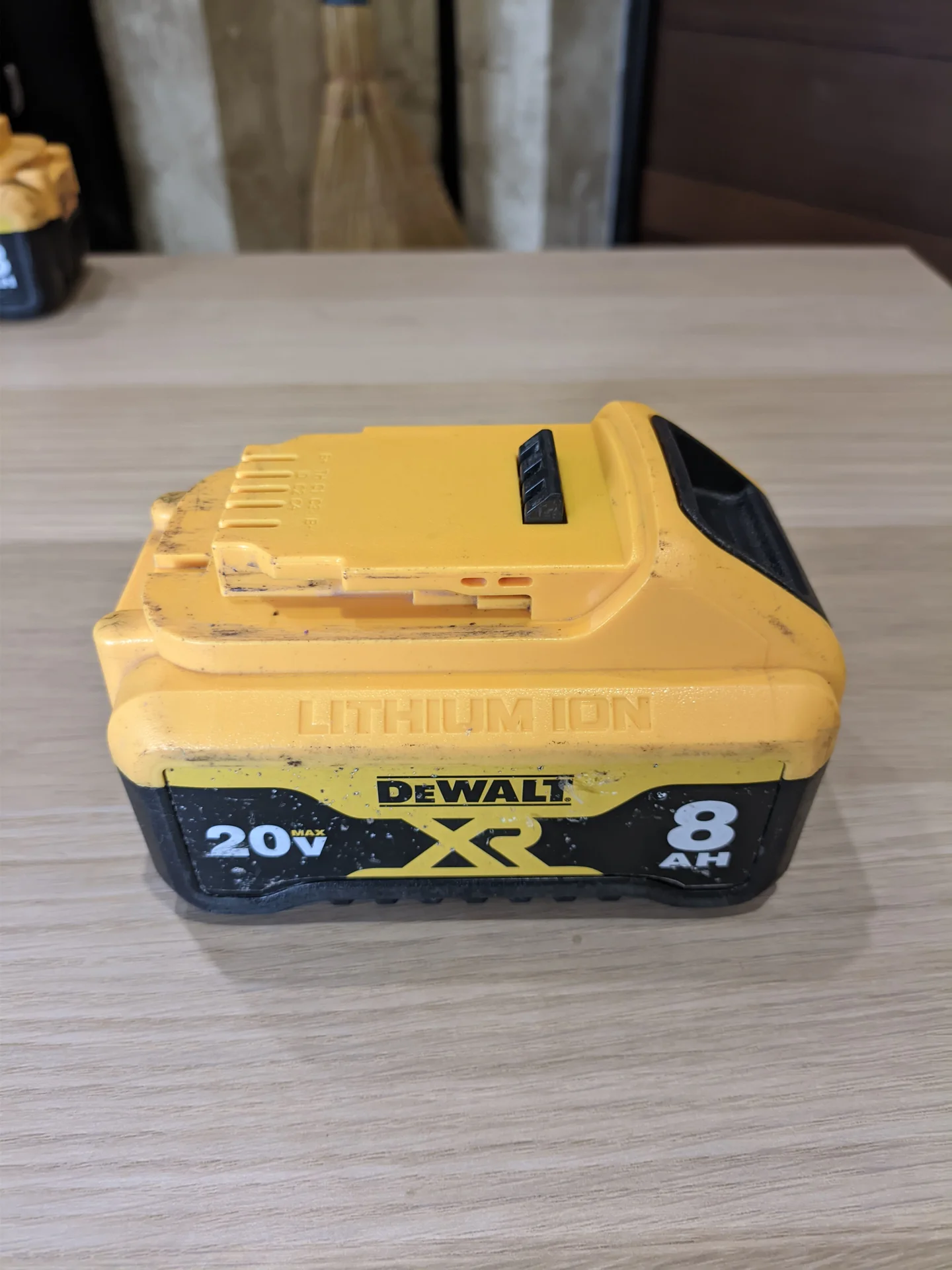 АКБ 8ah DeWalt (аналог) - миниатюра 11