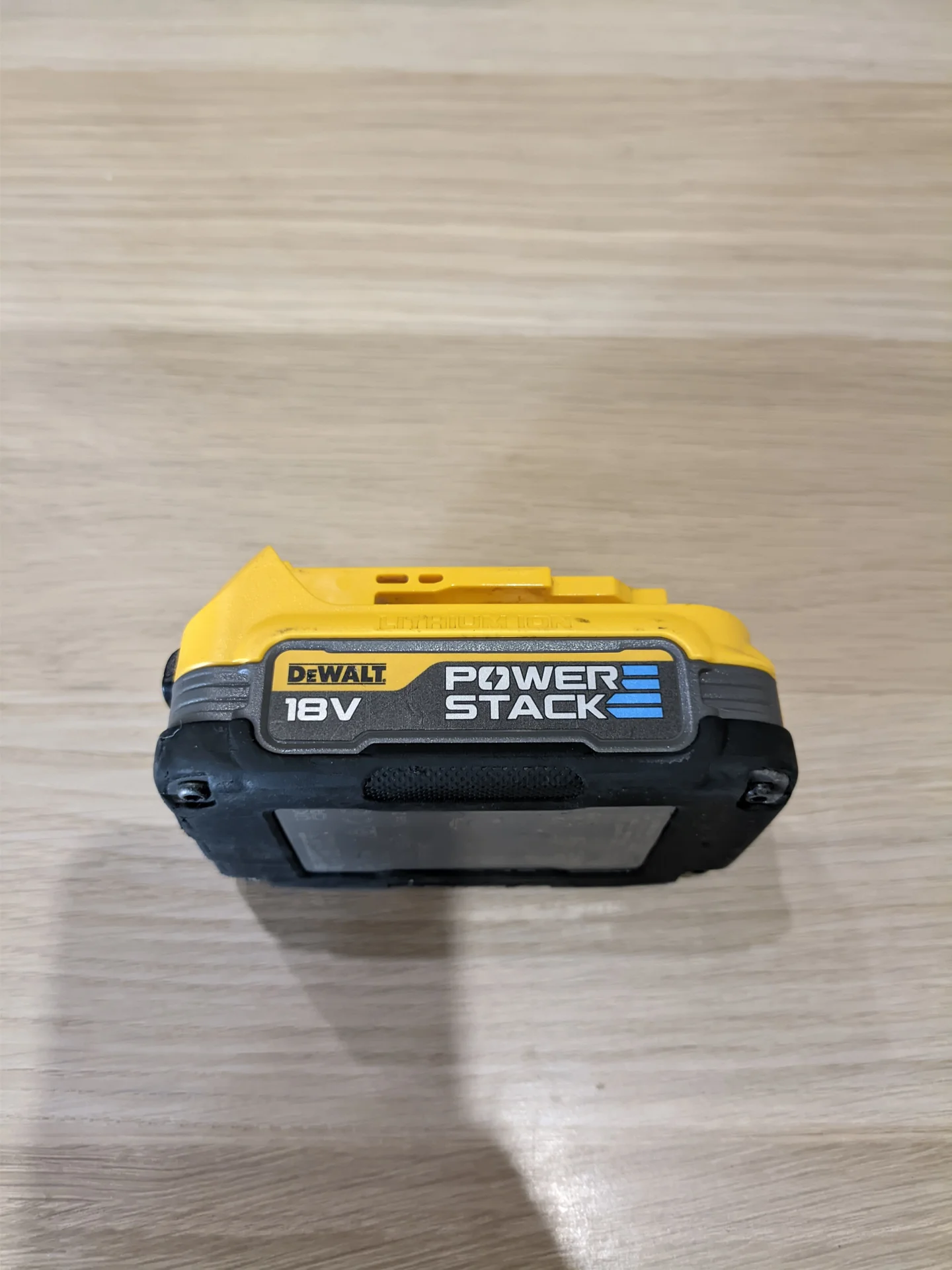 АКБ DeWalt DCBP034 2шт (оригинал) - миниатюра 5