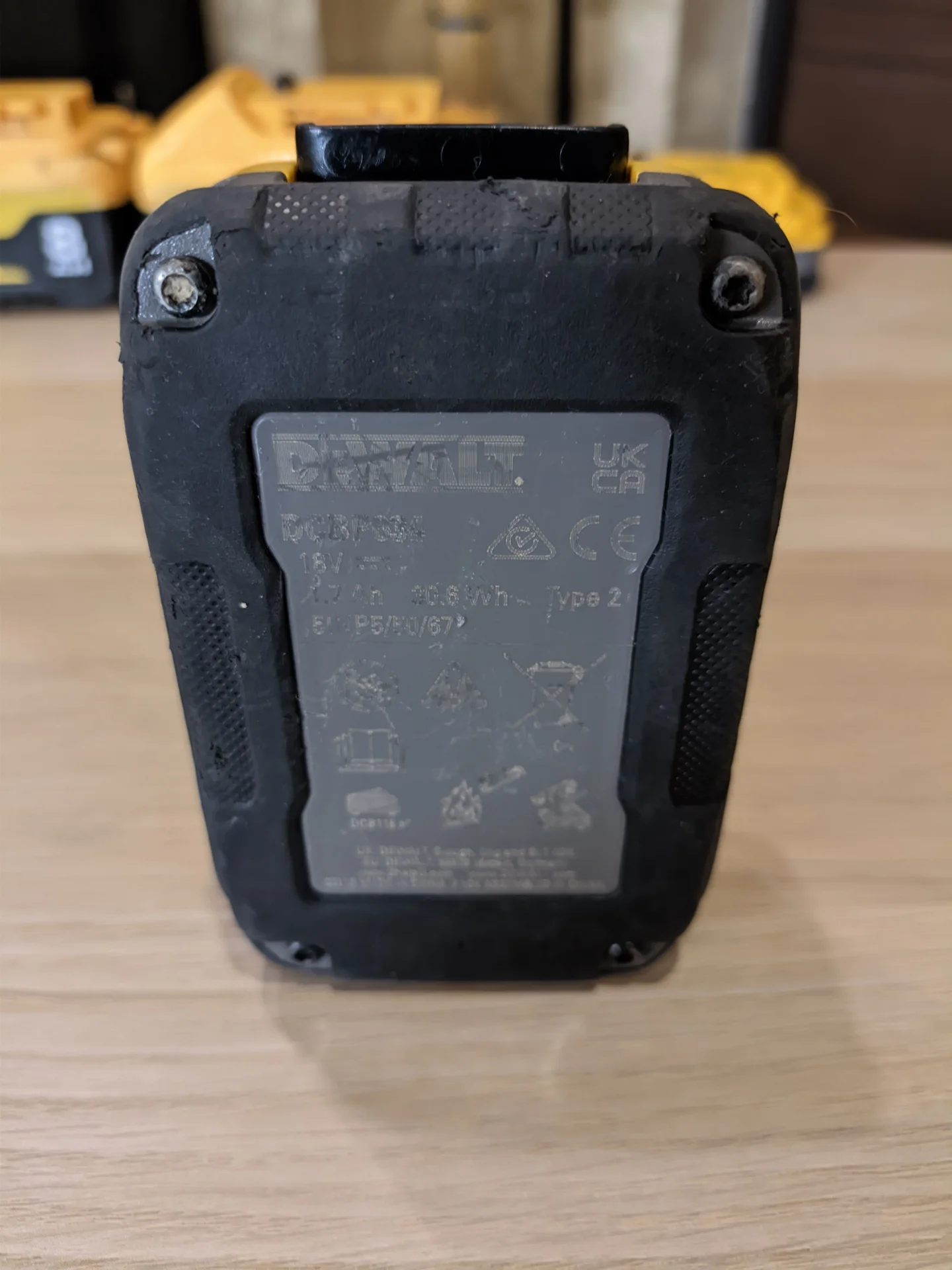 АКБ DeWalt DCBP034 2шт (оригинал) - миниатюра 6