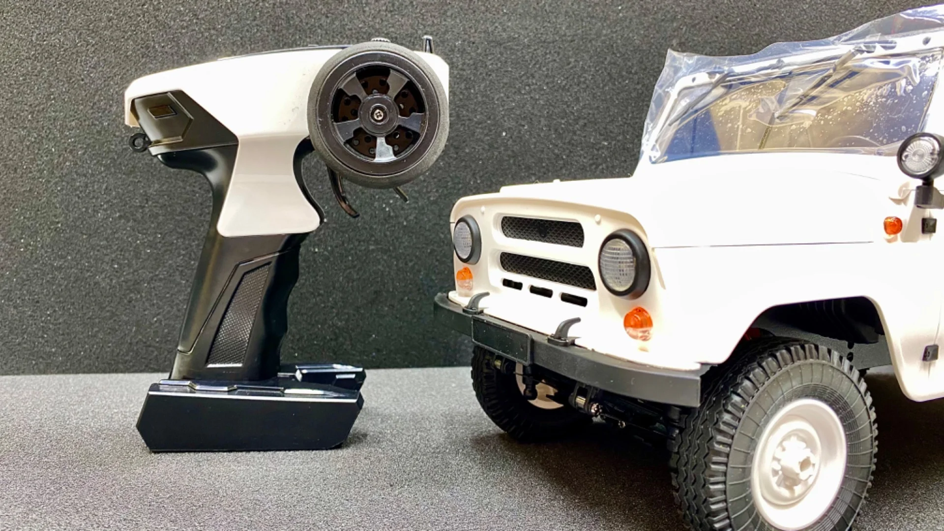 Радиоуправляемая модель WPL C94 UAZ - миниатюра 4
