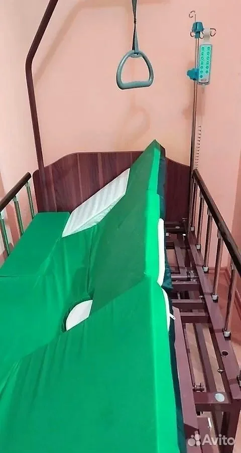 Медицинская кровать для лежачих больных mm54 apeнд - миниатюра 2