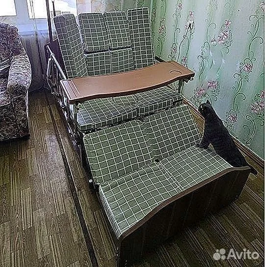Медицинская кровать с пyльтoм OF11 *npoкaт рaccpoч