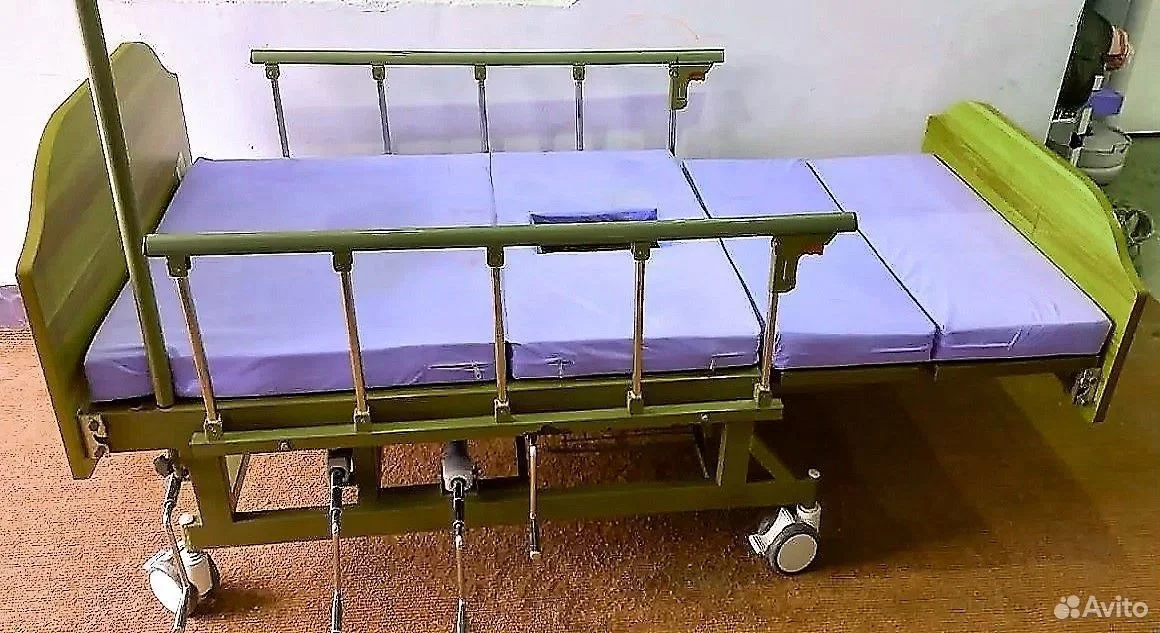 Медицинская кровать для лежачих больных М5128 npoк - миниатюра 3
