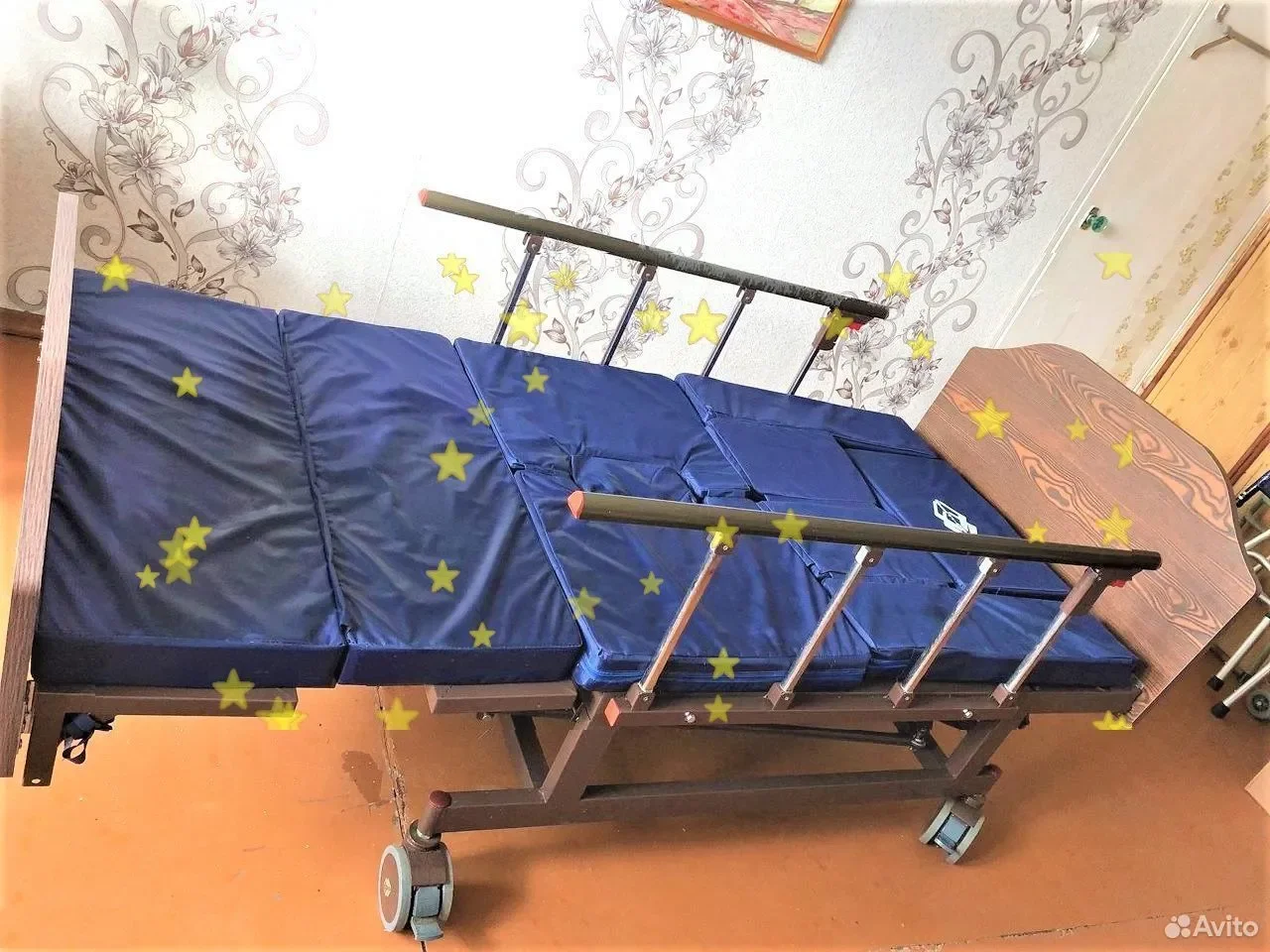 Медицинская кровать для лежачих больных - миниатюра 2