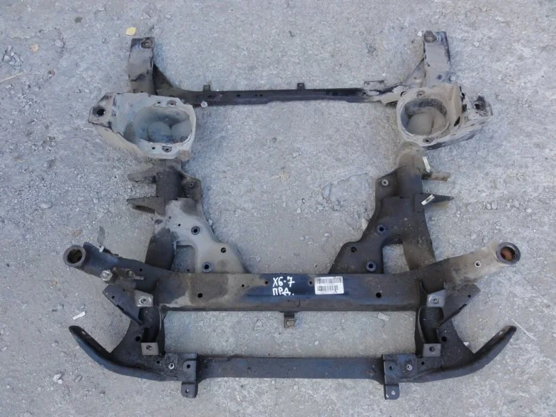 Балка подрамник передняя BMW X6 E71 N63B44A 2010 - изображение 1