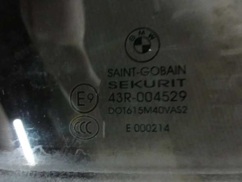 Стекло двери заднее правое BMW X5 E70 N57D30B 2010 - миниатюра 2