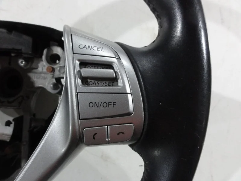 Рулевое колесо (руль) Nissan Qashqai 2 MR20DD 2015 - миниатюра 3
