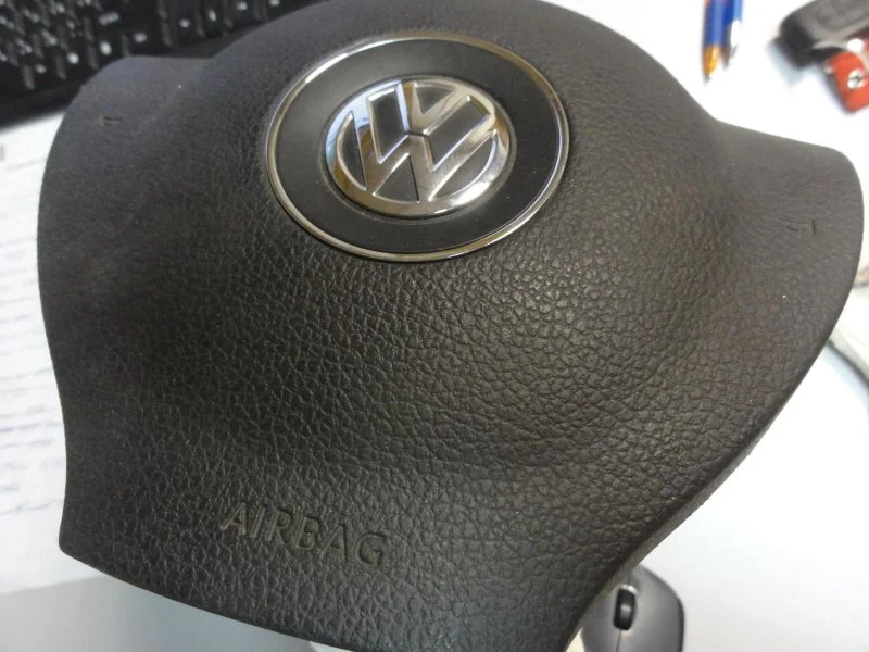 Подушка безопасности в руль Volkswagen Amarok 2H - миниатюра 7