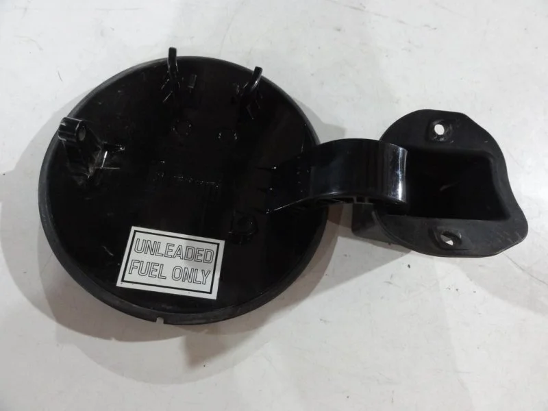 Лючок бензобака Chevrolet Captiva 1 10HM 3 2008 - миниатюра 2