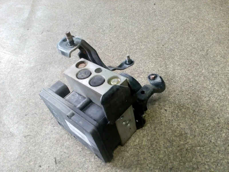 Блок ABS (насос) Infiniti FX35 1 VQ35 2004 - миниатюра 2
