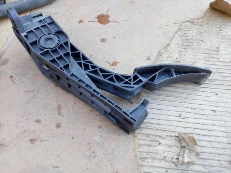 Педаль газа Mercedes-Benz GL470 X164 273.923 2007 - миниатюра 2