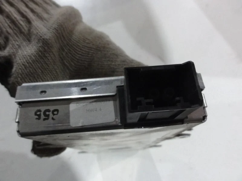 Блок управления BMW 7 E65 N62B44A 2002 - миниатюра 2