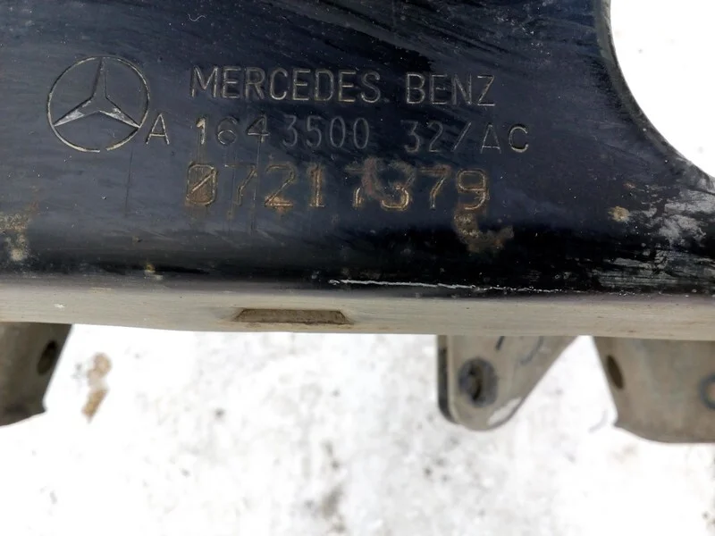 Балка подрамник задняя Mercedes-Benz GL470 X164 - миниатюра 2
