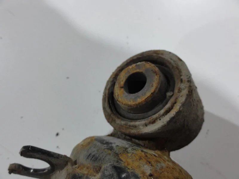 Амортизатор задний правый AUDI Q7 4L 4.2 BAR 2008 - миниатюра 2