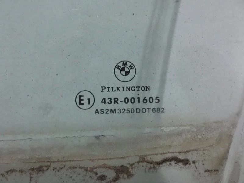Стекло двери переднее левое BMW 7 E65 N62B44A 2002 - миниатюра 3