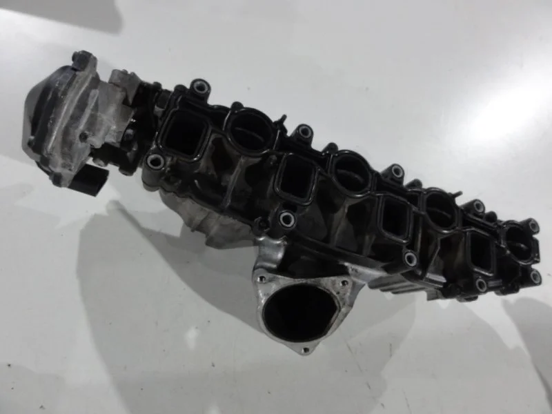Коллектор впускной VW Passat - миниатюра 2