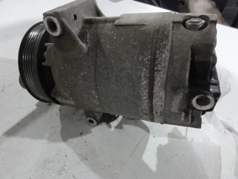 Компрессор кондиционера Nissan Qashqai 1 MR20DE - миниатюра 2
