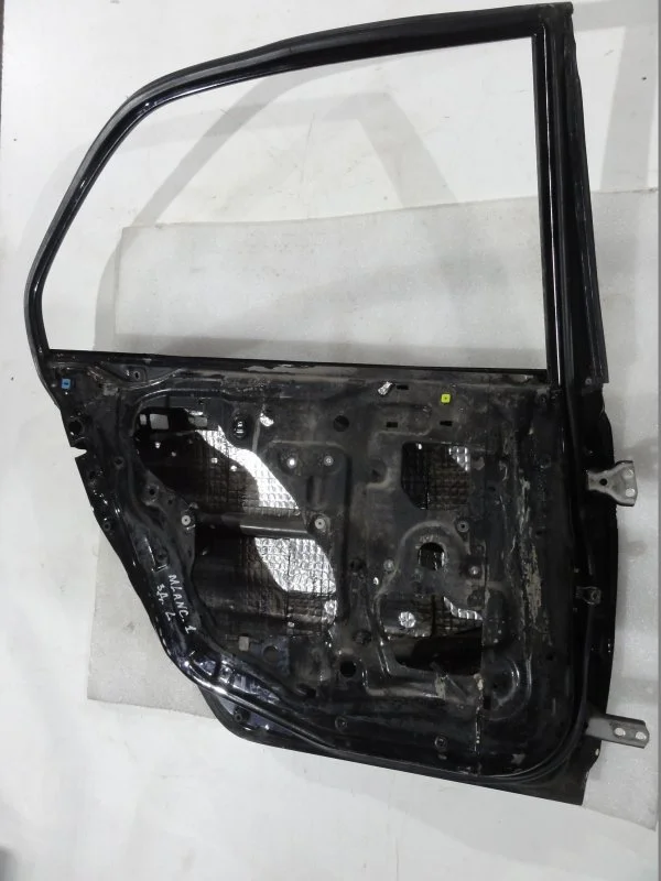 Дверь задняя левая Mitsubishi Lancer CS9 4G18 2004 - миниатюра 4