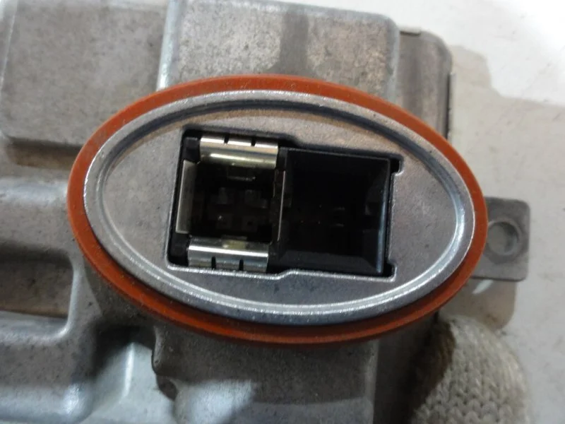 Блок розжига ксенона BMW 5 F10/F11 - миниатюра 3