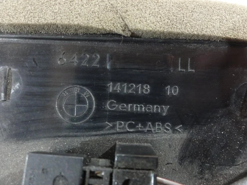 Дефлектор воздушный правый BMW 7 F02 N63B44A 2010 - миниатюра 4