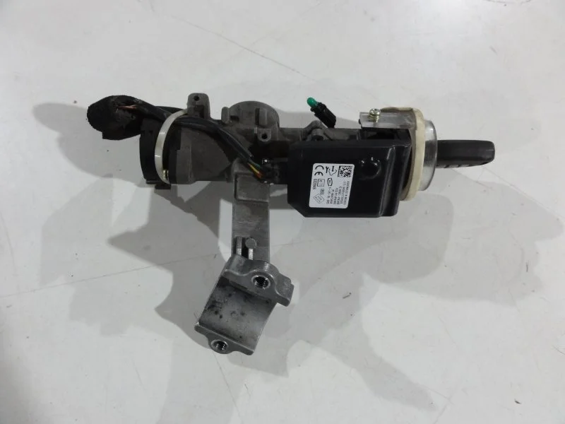 Замок зажигания Chevrolet Captiva 1 10HM 3 2008 - миниатюра 2