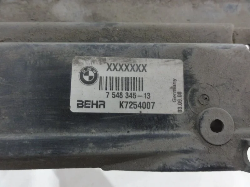 Рамка радиаторов (кассета) BMW 5 E60/E61 N46B20BE - миниатюра 3