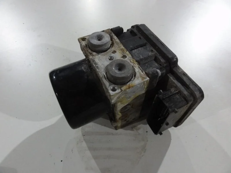 Блок ABS (насос) Opel Astra J A14NET 2010 - миниатюра 2