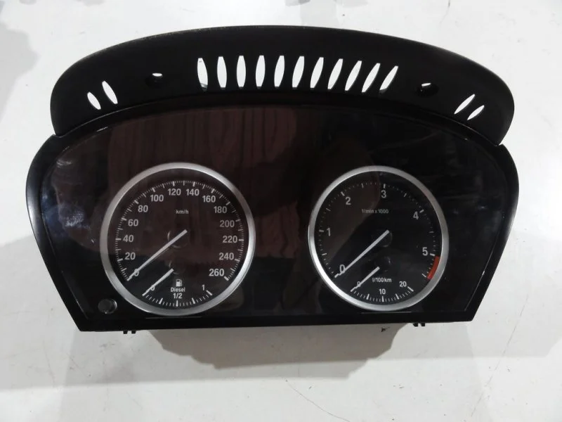 Панель приборов (щиток) BMW X6 E71 N57D30B 2013 - изображение 1