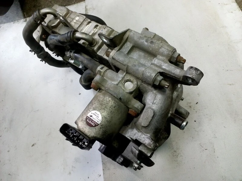 Радиатор системы EGR Toyota Land Cruiser 200 - миниатюра 4