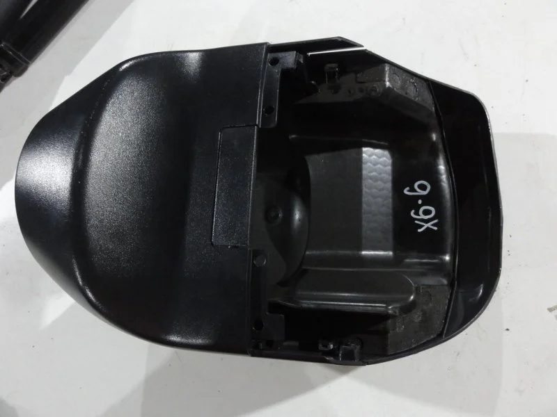 Кожух рулевой колонки BMW X6 E71 N57D30B 2013 - миниатюра 2