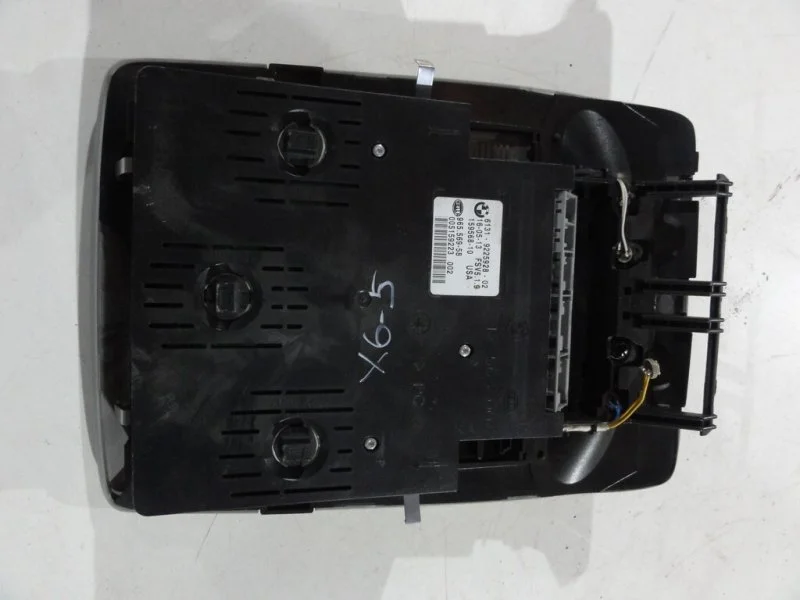 Плафон салонный передний BMW X6 E71 N55B30A 2013 - миниатюра 2