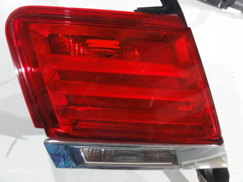 Фонарь внутренний задний левый BMW 7 F02 N63B44A - миниатюра 4