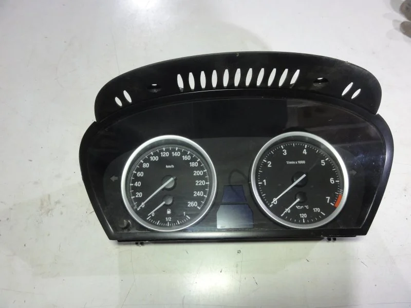 Панель приборов (щиток) BMW X6 E71 N63B44A 2010 - изображение 1