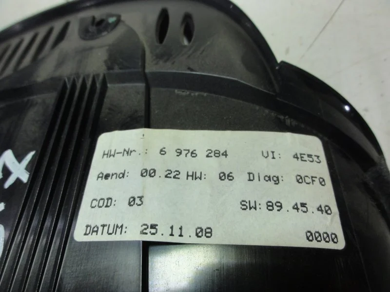 Панель приборов (щиток) BMW X6 E71 N63B44A 2010 - миниатюра 4