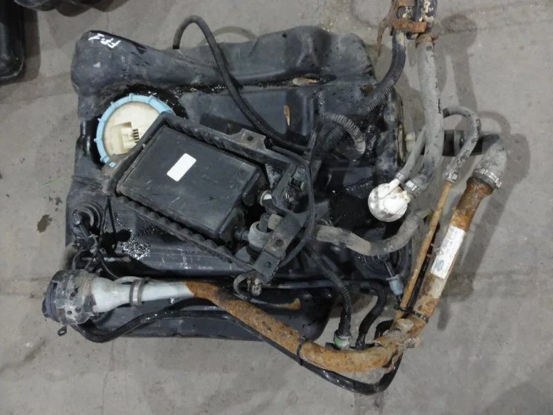 Бак топливный Ford Focus 1 СЕДАН 2Л 2000 - миниатюра 2