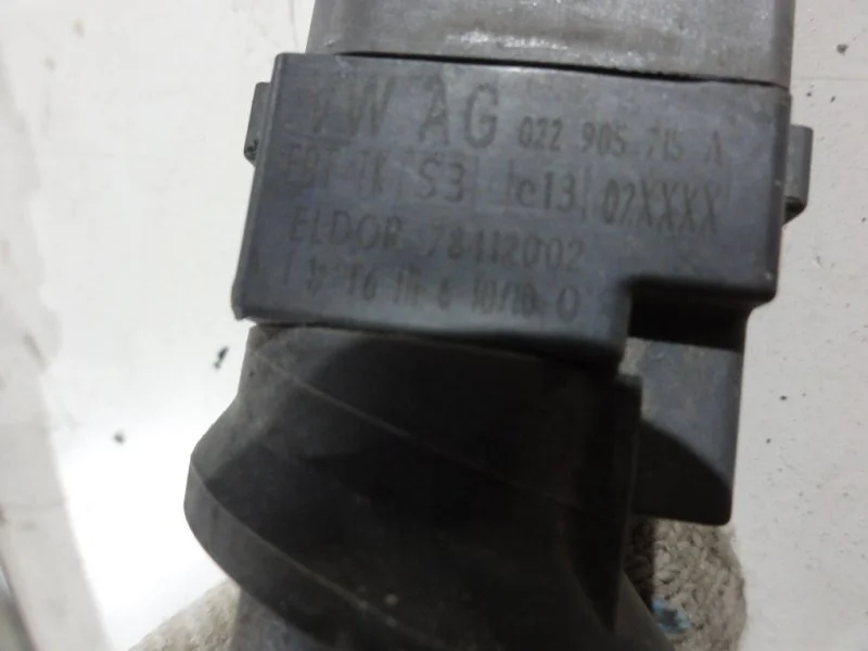 Катушка зажигания Volkswagen Passat B6 3.2 AXZ - миниатюра 3