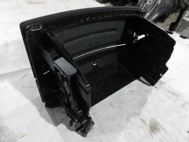 Бардачок Mercedes-Benz S кл W221 M272.975 V6 2008 - миниатюра 2