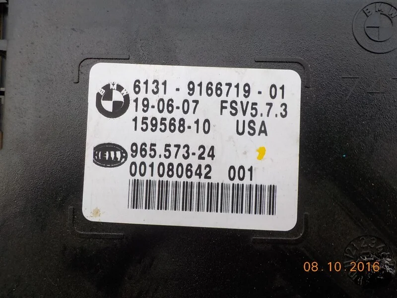 Плафон салонный BMW X5 E70 N52B30 2007 - миниатюра 3