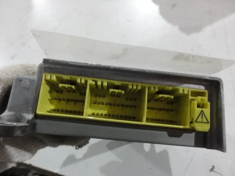Блок AIR BAG Mitsubishi Lancer CS9 4G18 2004 - миниатюра 3