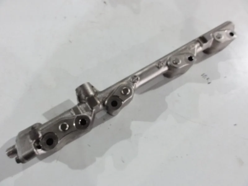 Рейка топливная (рампа) Nissan Qashqai 2 MR20DD - миниатюра 2